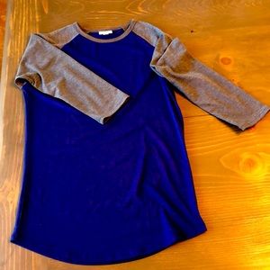 Lularoe Randy xtra small tee